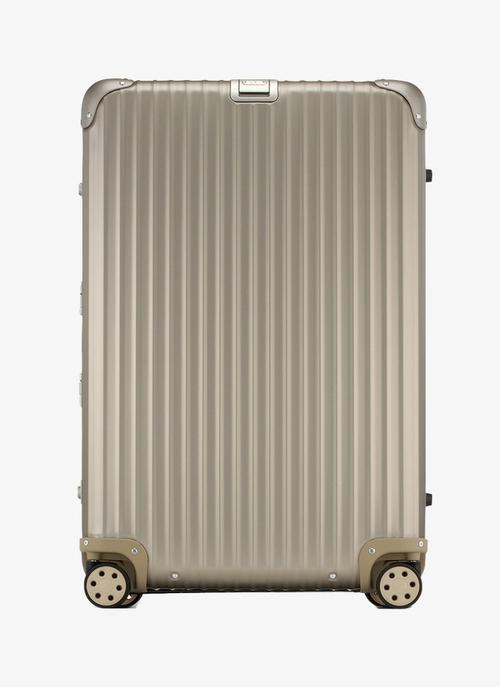 棕色rimowa拉杆箱产品图