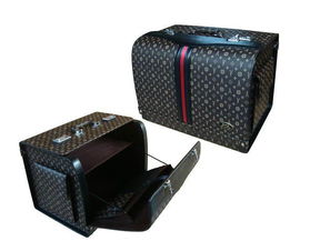 威纳尔汽车整理箱 小号真具皮箱与硬质皮鞋整理方案